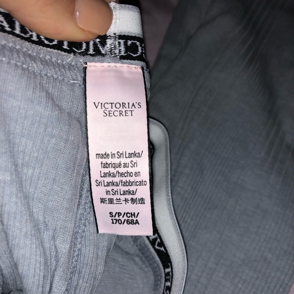 Victoria Secret PJ set - Picture 2 of 3